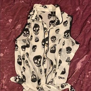 Skull button-up tank